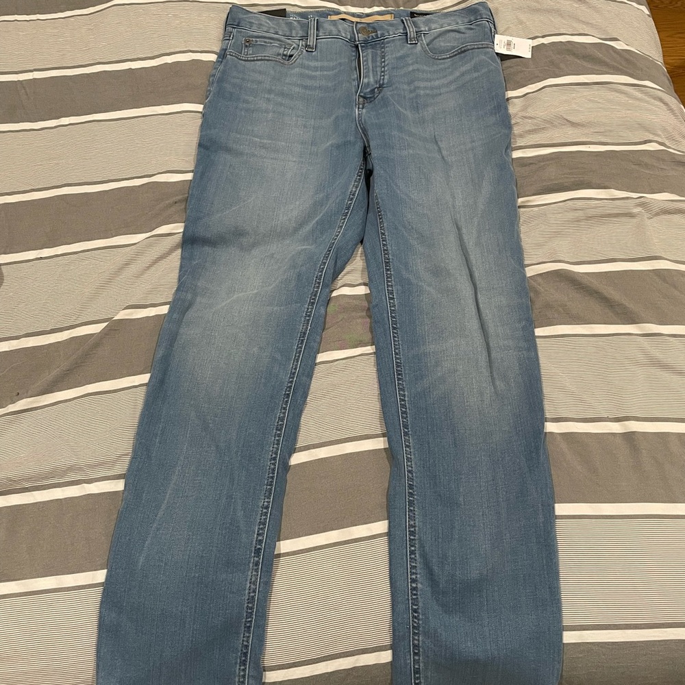 Banana republic traveler jeans new with tags size 33x30